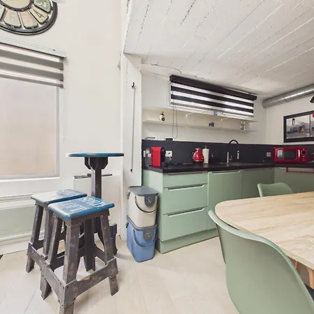 à 500 M, Duplex Pour 4, Plein Centre Apartamento