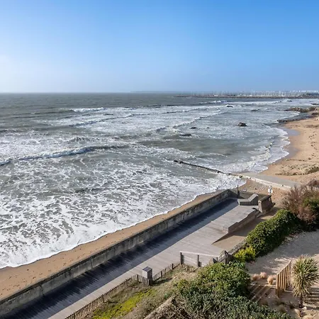 A 500 M, Duplex Pour 4, Plein Centre *